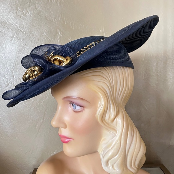 ENTRANCING 1970S\' NAVY STRAW WIDE BRIM HAT WITH SEQUINS, CRIN & SHINY GOLD TRIM main image 6